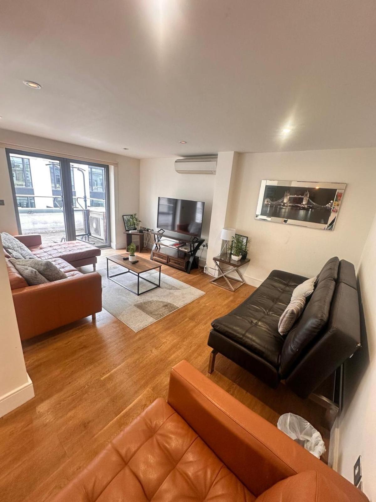 Spacious 3-bed 3-bath Luxury With Balcony Hyde Park Londres