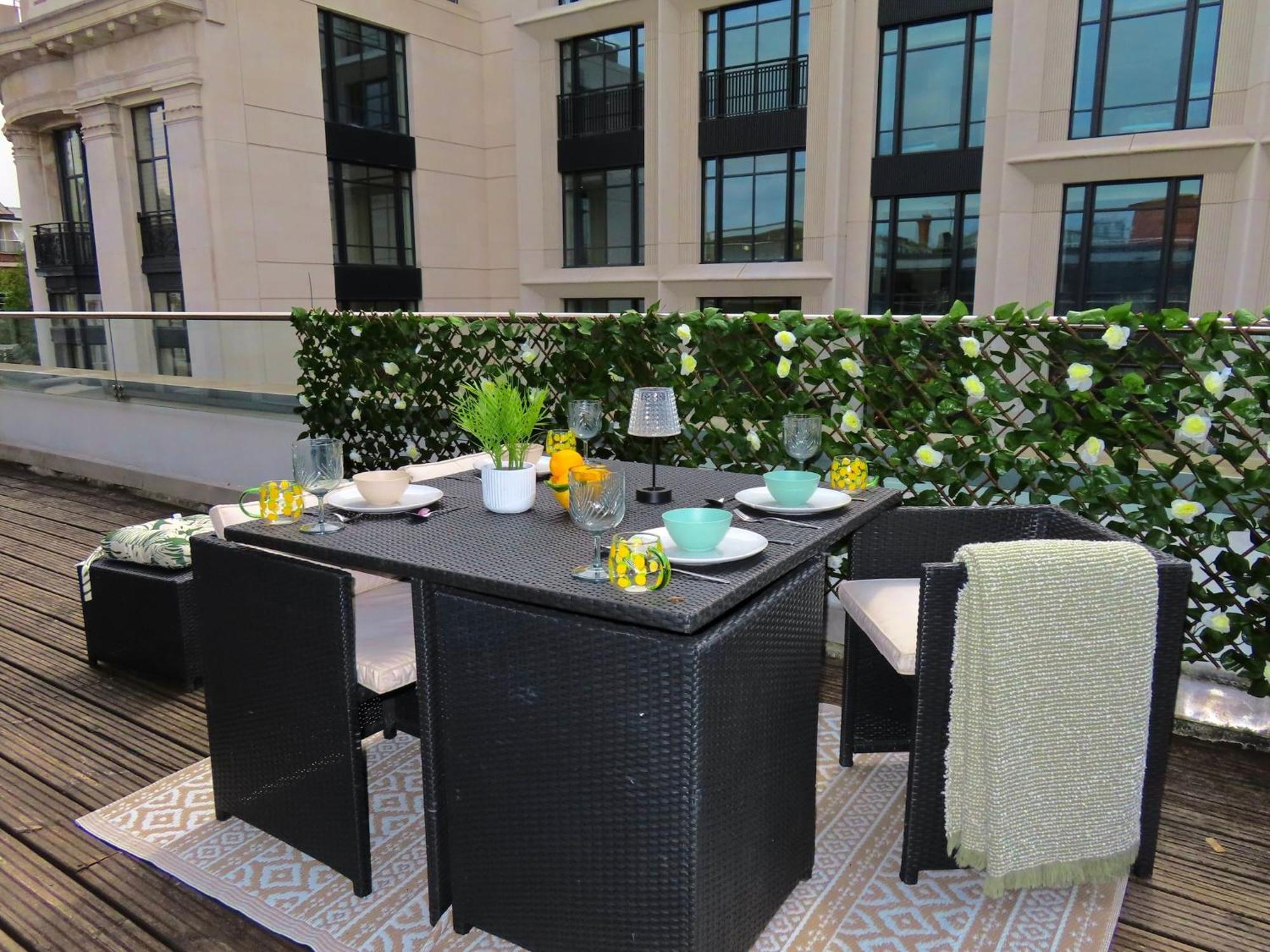 Spacious 3-bed 3-bath Luxury With Balcony Hyde Park * Londres